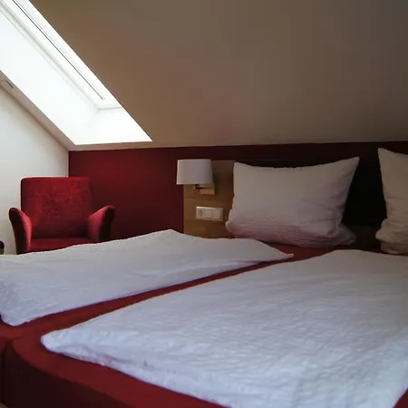 Gaestehaus Winzerhof Am Schlierbach דירה *