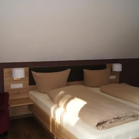 Gaestehaus Winzerhof Am Schlierbach דירה *