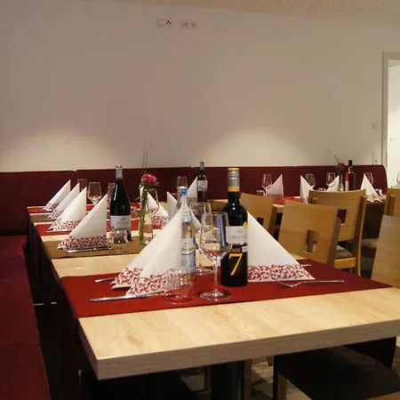 Gaestehaus Winzerhof Am Schlierbach