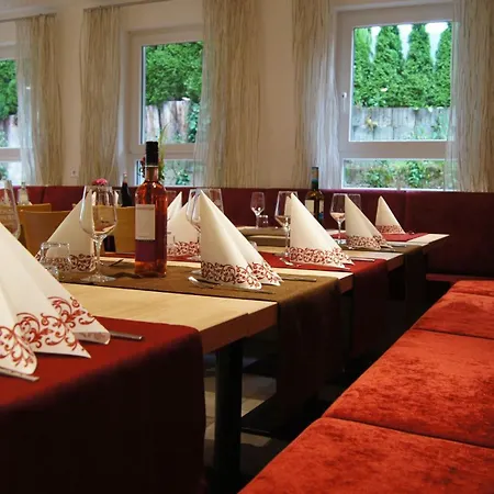 Apartment Gaestehaus Winzerhof Am Schlierbach