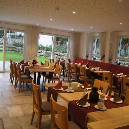 Gaestehaus Winzerhof Am Schlierbach דירה *