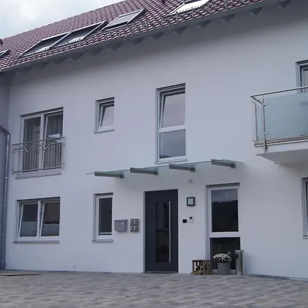 Gaestehaus Winzerhof Am Schlierbach Weiler (Heilbronn)