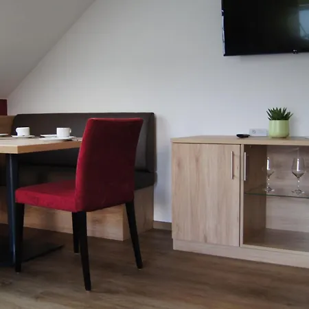 Gaestehaus Winzerhof Am Schlierbach Apartamento *