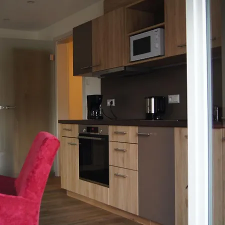 Gaestehaus Winzerhof Am Schlierbach Apartment *