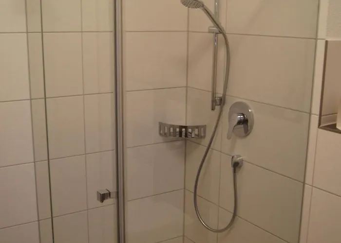 Gaestehaus Winzerhof Am Schlierbach Appartement *