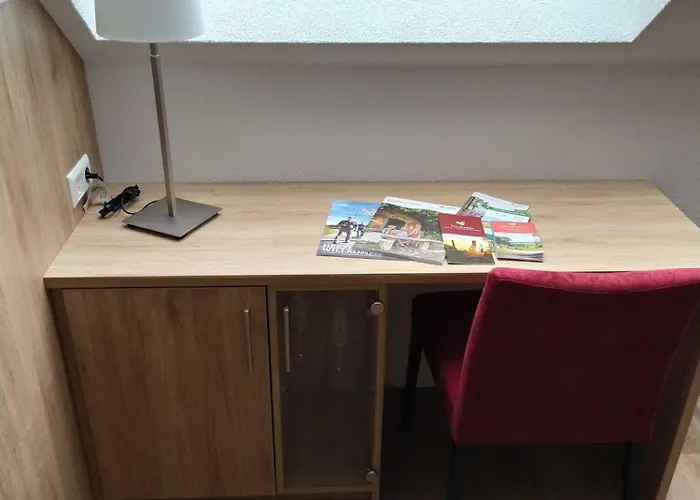 Gaestehaus Winzerhof Am Schlierbach * Weiler (Heilbronn)